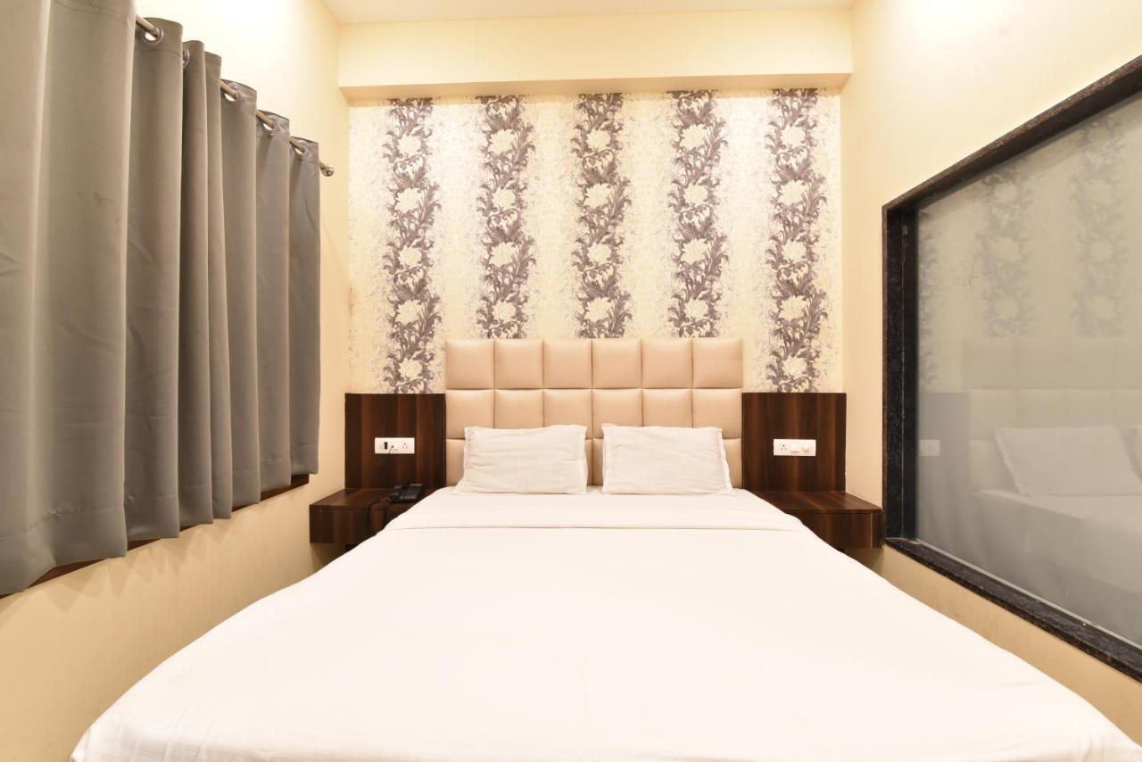 Hotel Dosa Plaza Udaipur Extérieur photo