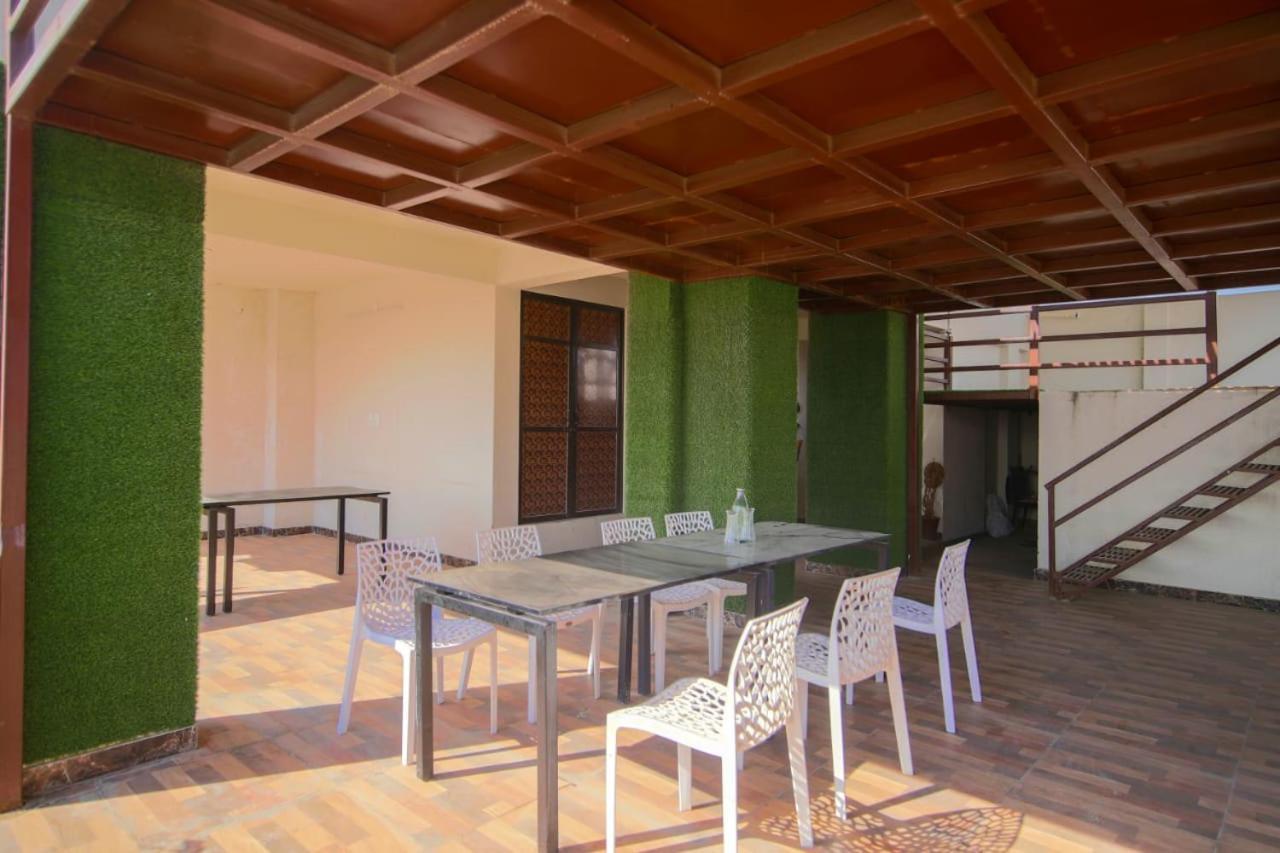 Hotel Dosa Plaza Udaipur Extérieur photo